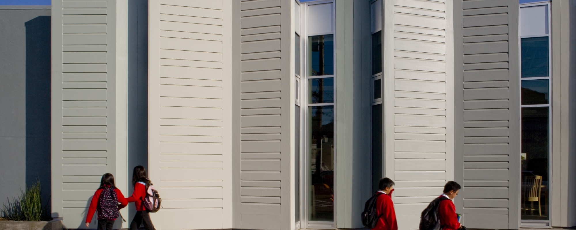 Portola Branch Library