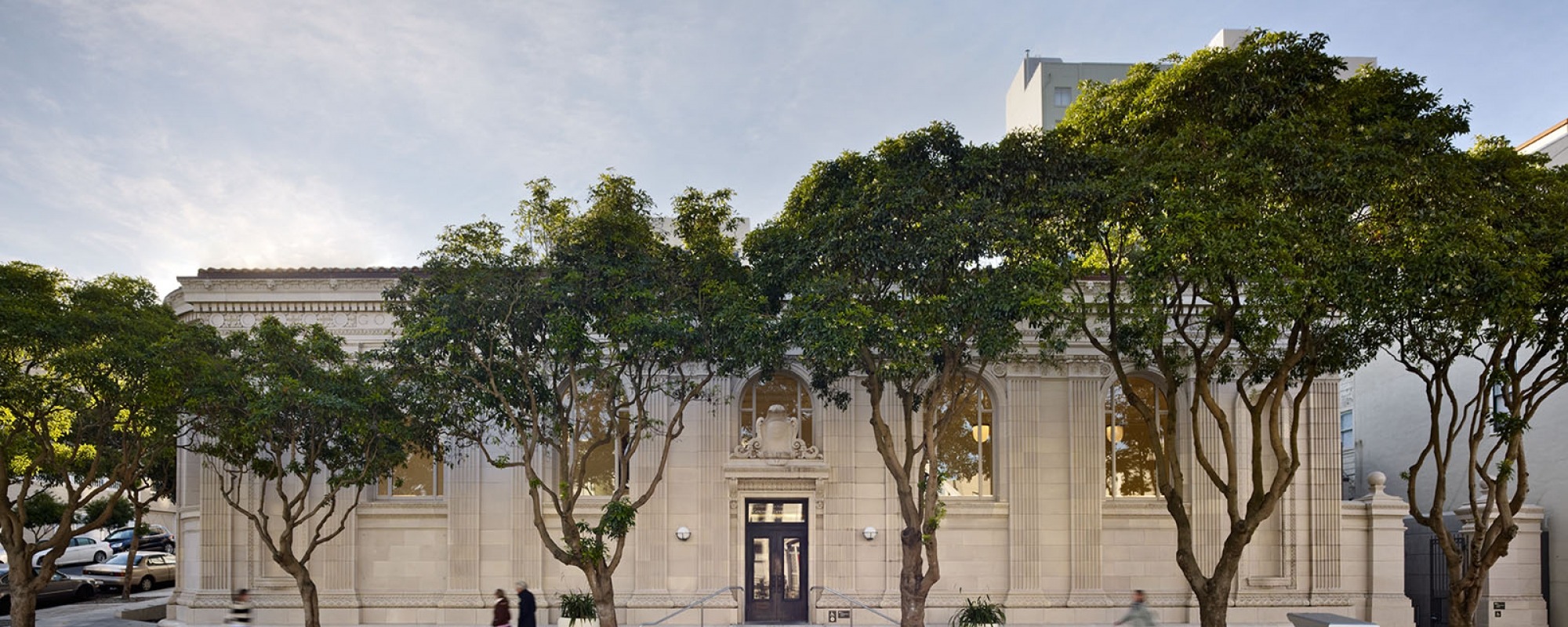 Golden Gate Valley Branch Library