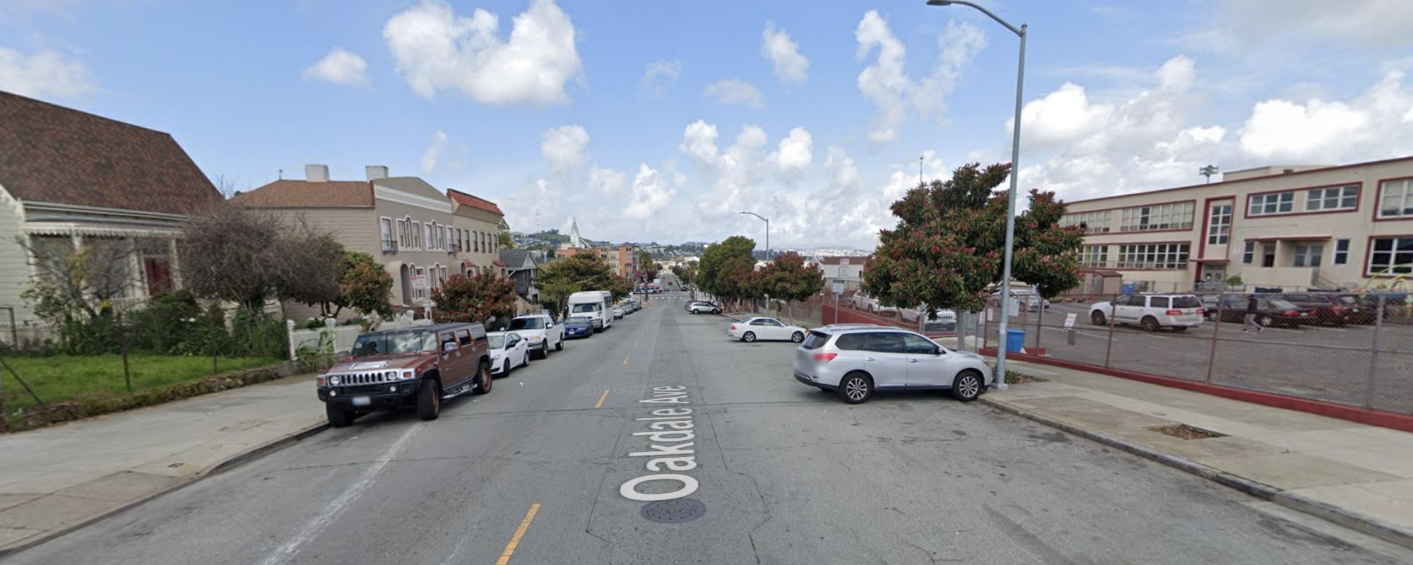 Street level view of Oakdale Avenue